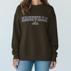 Vintage Nashville Tennessee Brown & Navy Graphic Sweatshirt•L